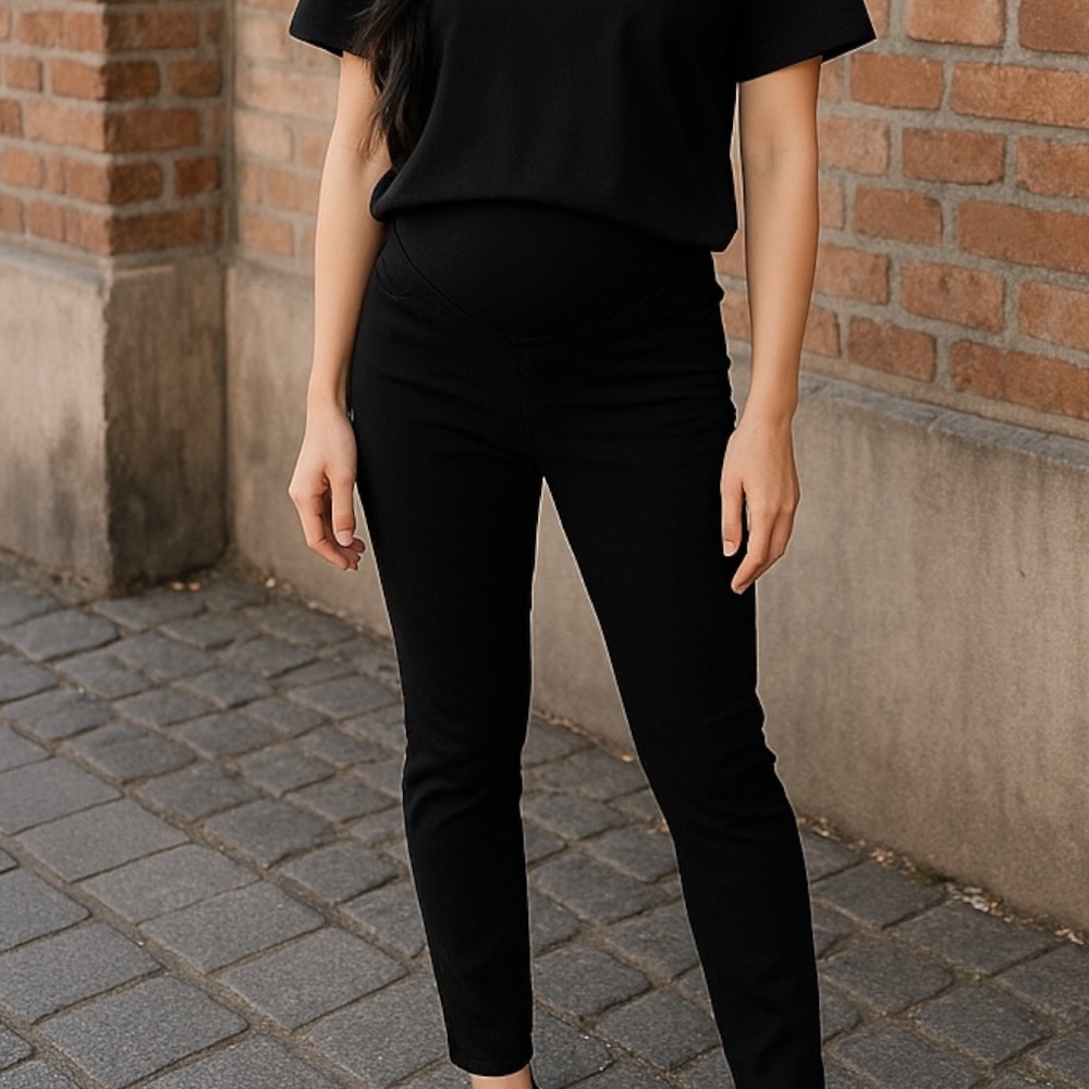 Classic Black Women's Maternity Jeans